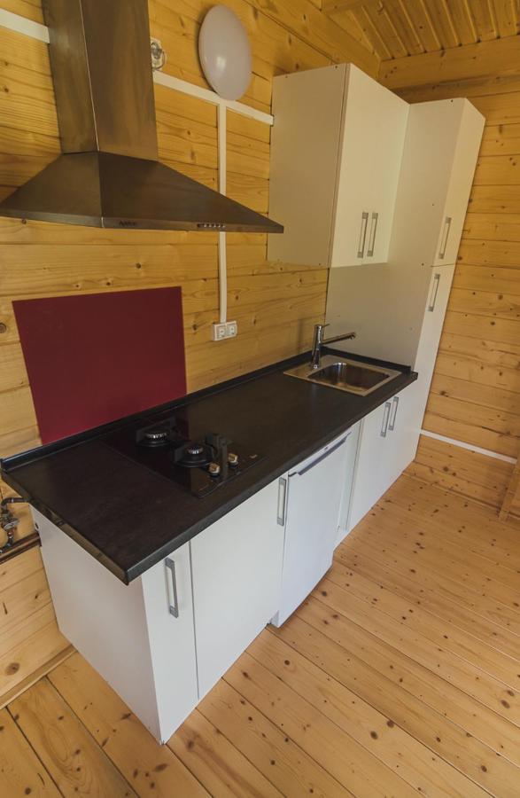 Albergue Restaurante De Artieda Ngoại thất bức ảnh